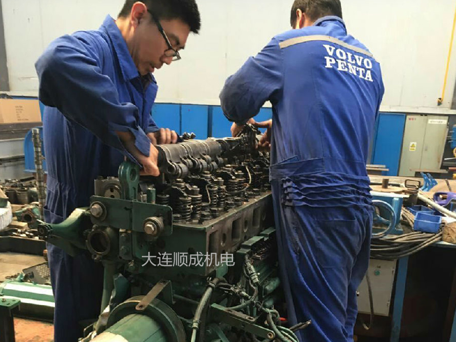 工业发动机厂内维修